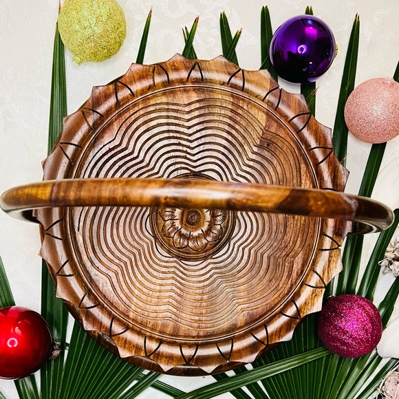 Unique gift for all occasions, hand carved from one piece of wood. - Picture 4 of 5